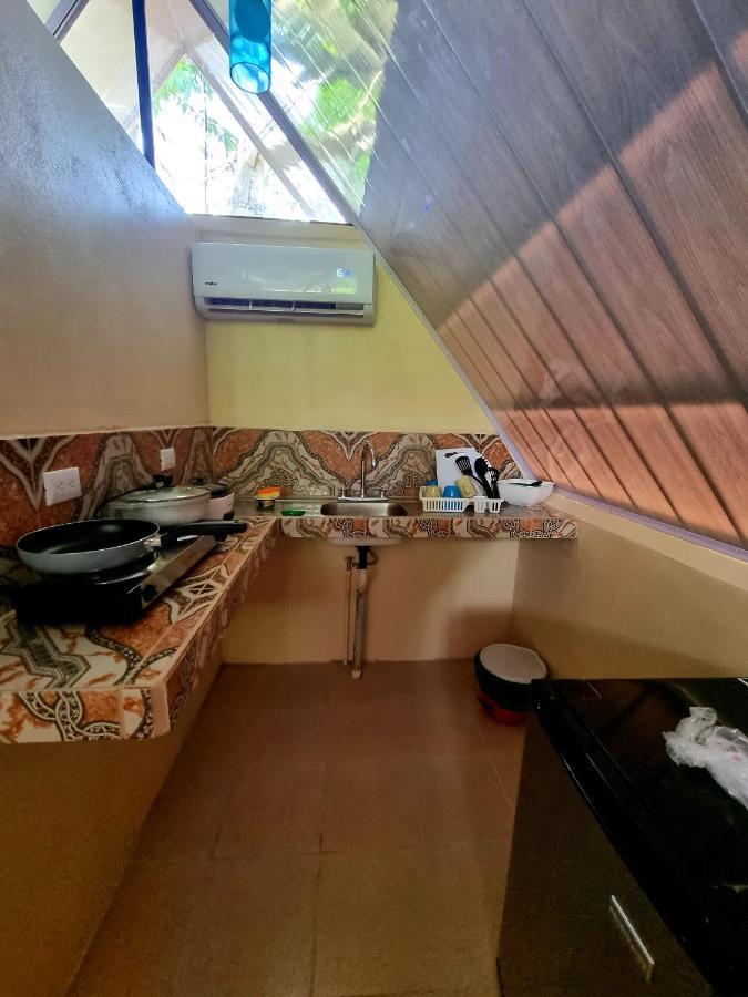 Ballena Oasis Homes & Glamping Увита Экстерьер фото