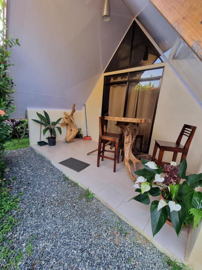 Ballena Oasis Homes & Glamping Увита Экстерьер фото
