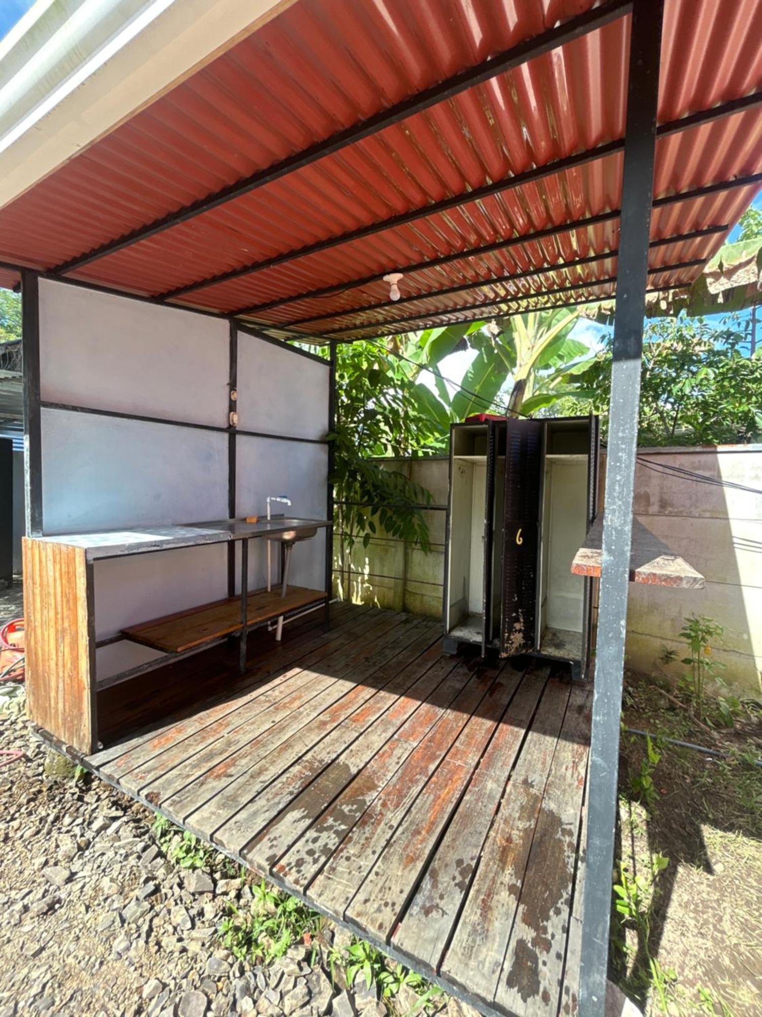Ballena Oasis Homes & Glamping Увита Экстерьер фото