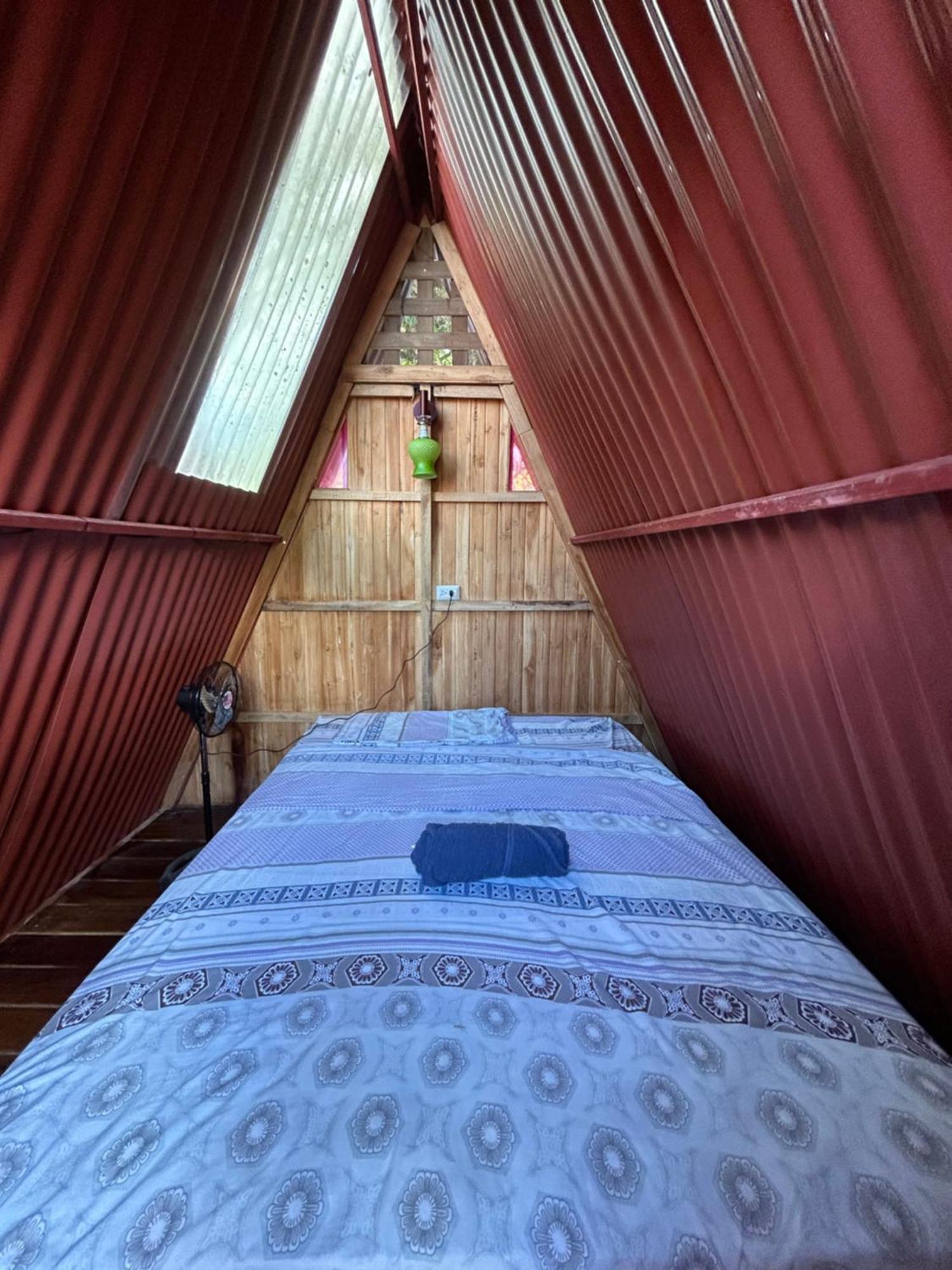 Ballena Oasis Homes & Glamping Увита Экстерьер фото
